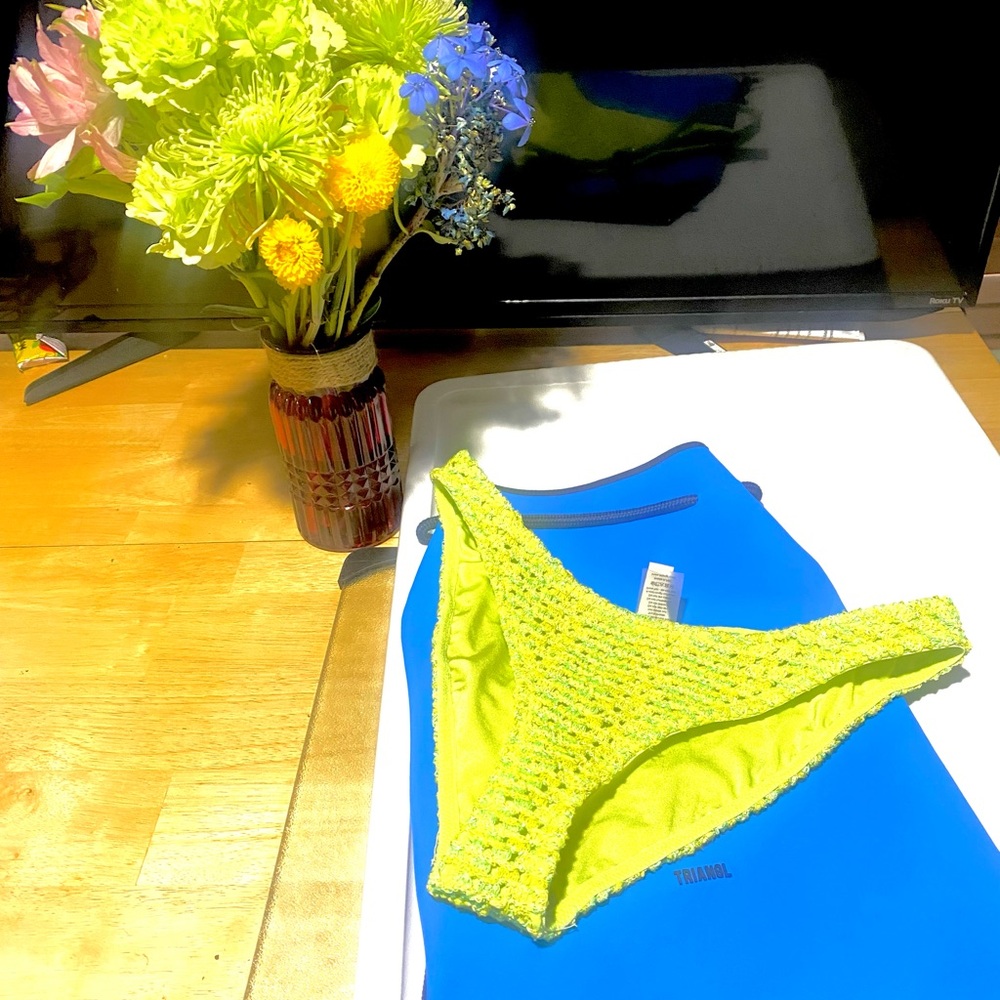 triangl swimwear Neon Lime Crochet One-Piece Bottom Sz S